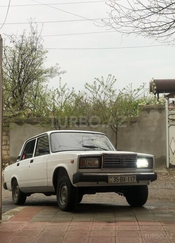 LADA (VAZ) 2107