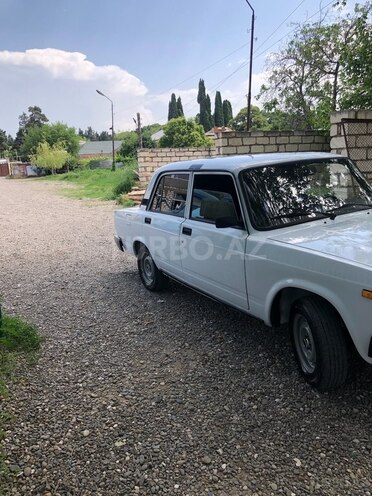 LADA (VAZ) 2107