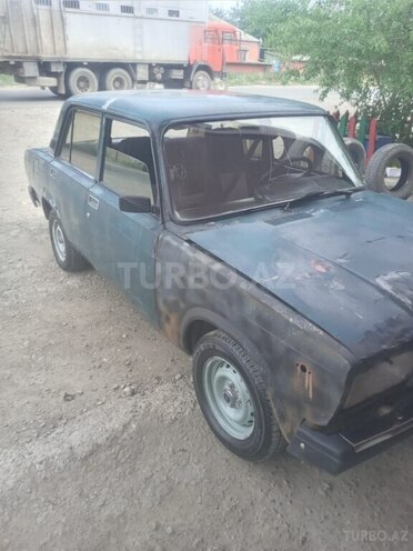 LADA (VAZ) 2107