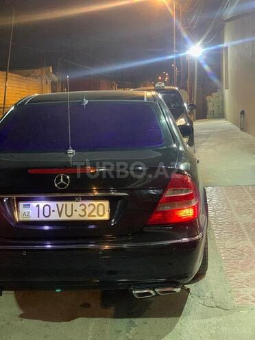 Mercedes E 320