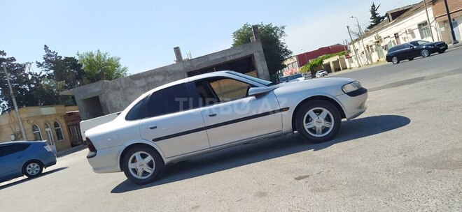 Opel Vectra 1997, 160,000 km - 1.8 l - Bakı