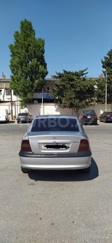 Opel Vectra 1997, 160,000 km - 1.8 l - Bakı