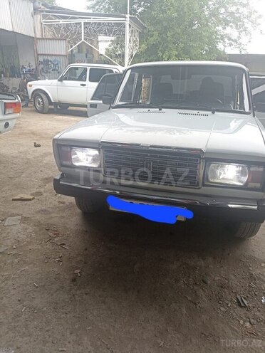 LADA (VAZ) 2107