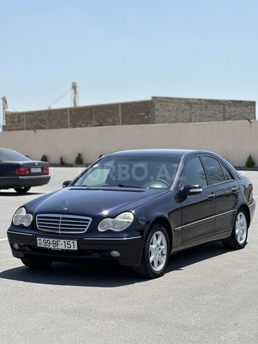 Mercedes C 240