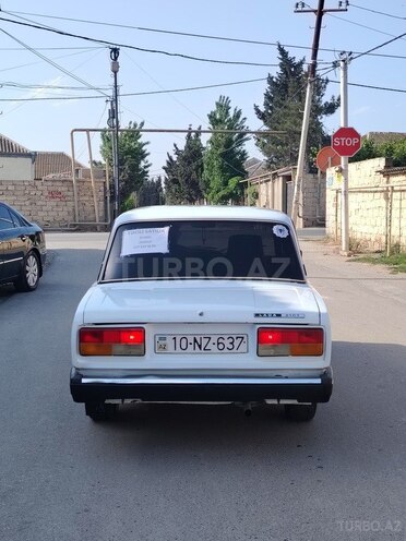 LADA (VAZ) 2107