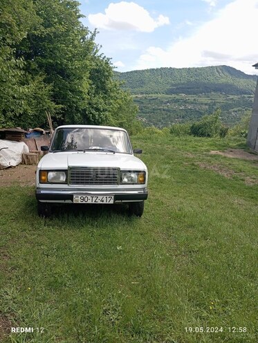 LADA (VAZ) 2107