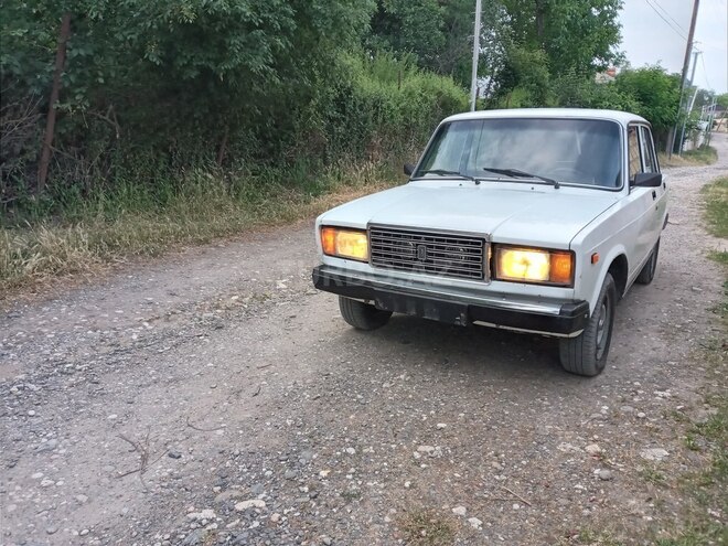 LADA (VAZ) 2107