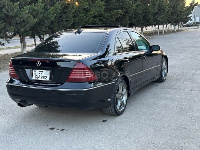 Mercedes C 250