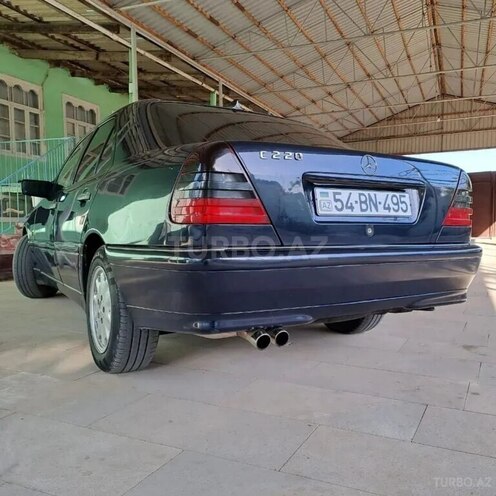 Mercedes C 220 1995, 345,236 km - 2.2 l - Ucar