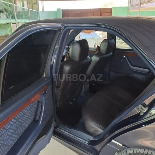 Mercedes C 220 1995, 345,236 km - 2.2 l - Ucar