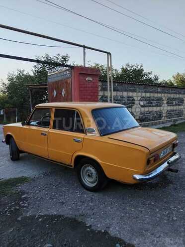 LADA (VAZ) 21011