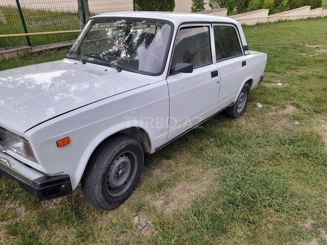 LADA (VAZ) 2107