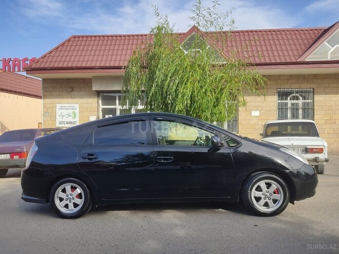 Toyota Prius 2006, 280,000 km - 1.5 l - Şəmkir