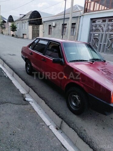 LADA (VAZ) 21099