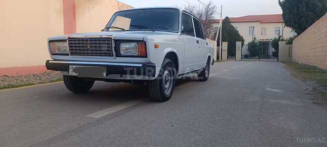 LADA (VAZ) 2107