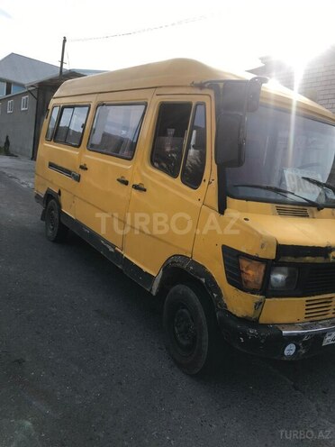 Mercedes 208 D 1990, 550,000 km - 2.3 l - Oğuz