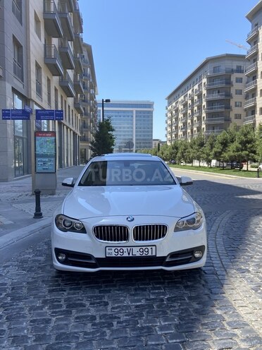 BMW 528