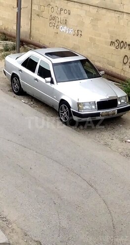 Mercedes E 250