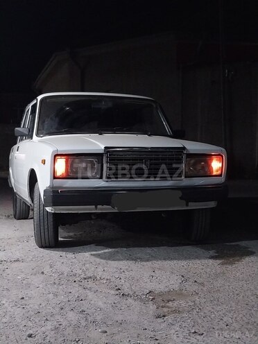 LADA (VAZ) 2107