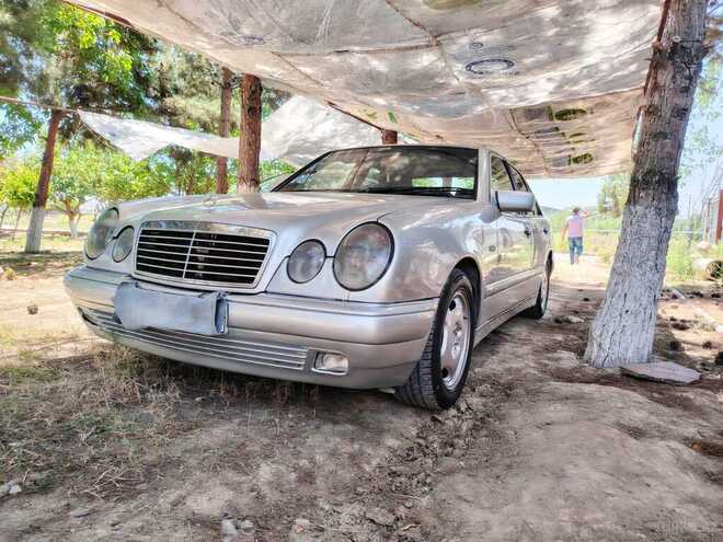 Mercedes E 230 1995, 400,000 km - 2.3 l - Şirvan