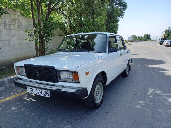 LADA (VAZ) 2107