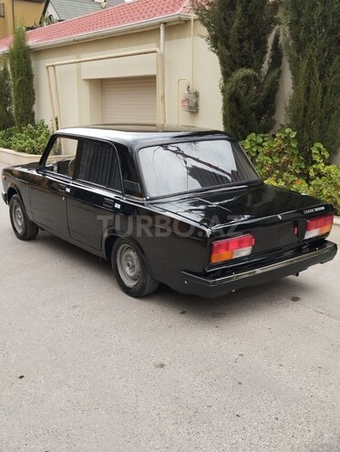 LADA (VAZ) 2107