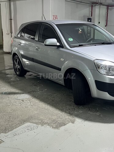 Kia Rio 2005, 218,000 km - 1.5 l - Bakı
