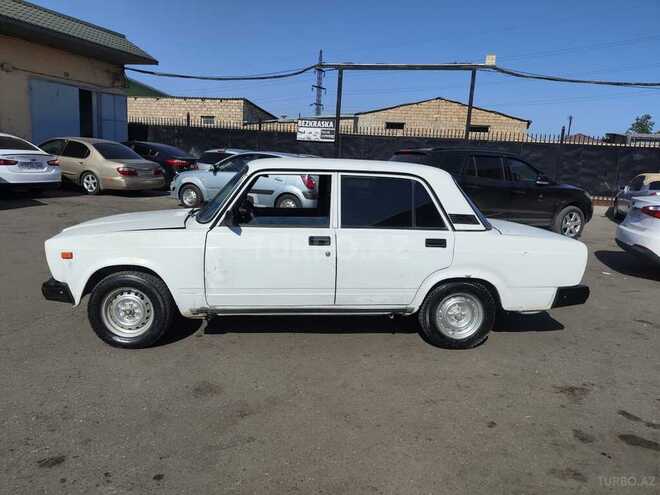 LADA (VAZ) 2107