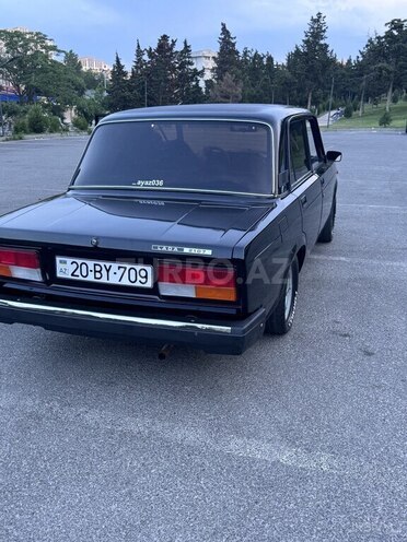 LADA (VAZ) 2107