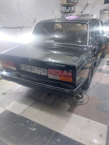 LADA (VAZ) 2107