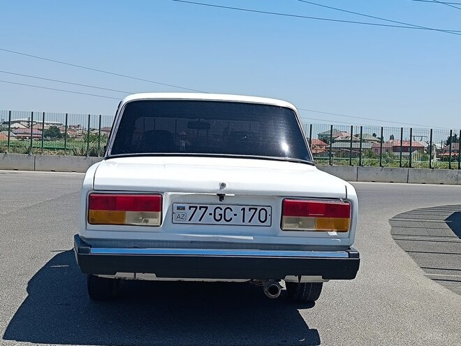 LADA (VAZ) 2107