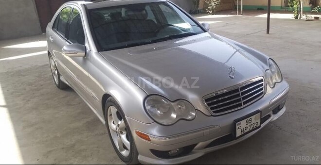 Mercedes C 230