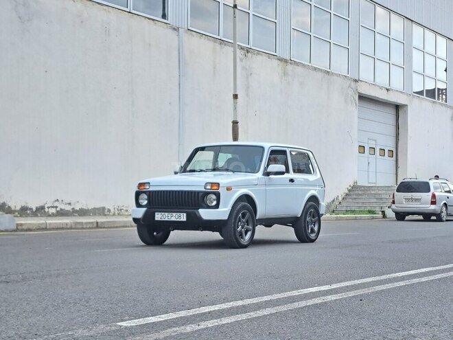 LADA (VAZ) Niva