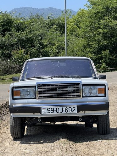 LADA (VAZ) 2107