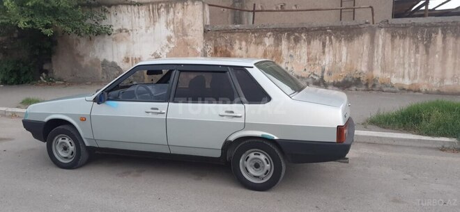 LADA (VAZ) 21099