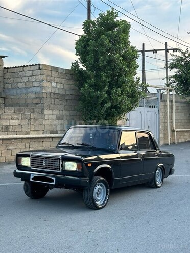 LADA (VAZ) 2107