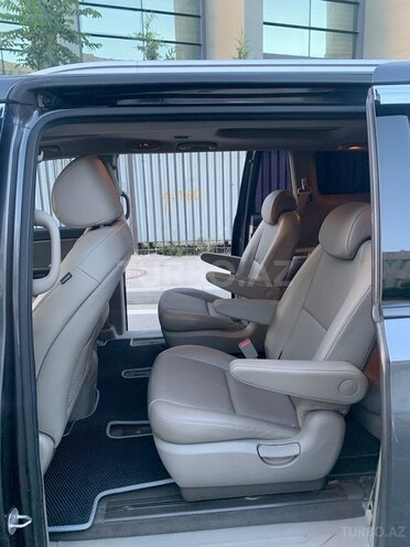 Kia Carnival 2015, 228,500 km - 2.2 l - Bakı