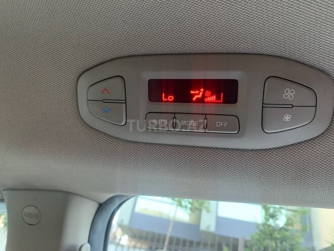 Kia Carnival 2015, 228,500 km - 2.2 l - Bakı
