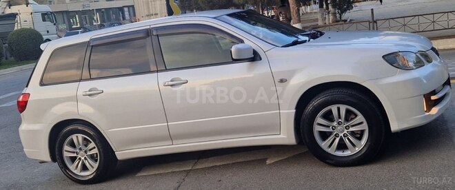 Mitsubishi Airtrek 2004, 189,000 km - 2.0 л - Bakı