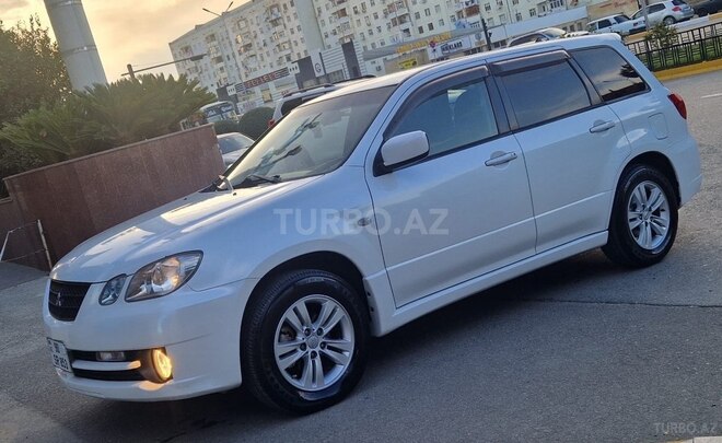 Mitsubishi Airtrek 2004, 189,000 km - 2.0 л - Bakı