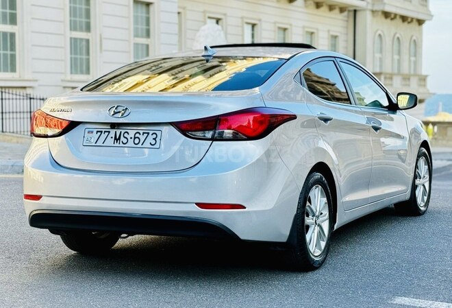 Hyundai Elantra 2015, 180,000 km - 1.8 l - Bakı