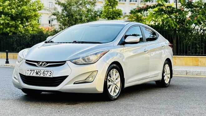 Hyundai Elantra 2015, 180,000 km - 1.8 l - Bakı