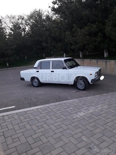 LADA (VAZ) 2107