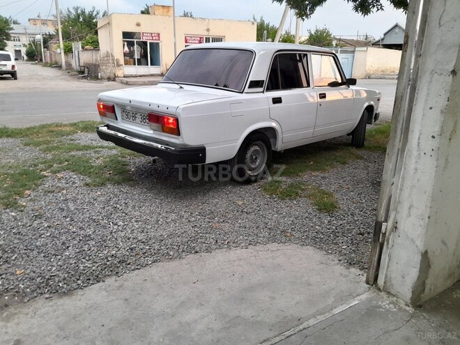 LADA (VAZ) 2107