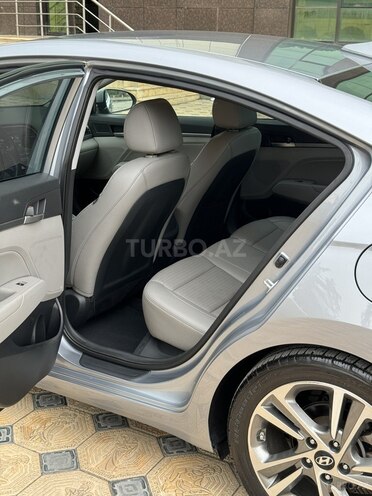 Hyundai Elantra 2017, 104,000 km - 2.0 l - Gəncə