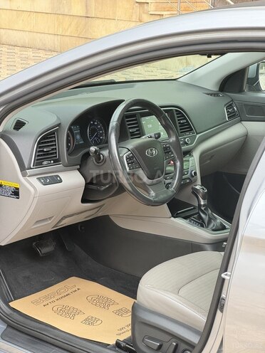 Hyundai Elantra 2017, 104,000 km - 2.0 l - Gəncə