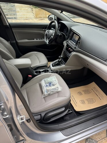 Hyundai Elantra 2017, 104,000 km - 2.0 l - Gəncə