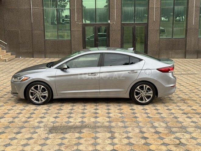 Hyundai Elantra 2017, 104,000 km - 2.0 l - Gəncə