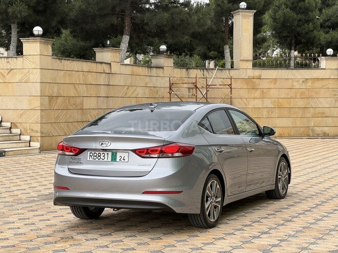 Hyundai Elantra 2017, 104,000 km - 2.0 l - Gəncə