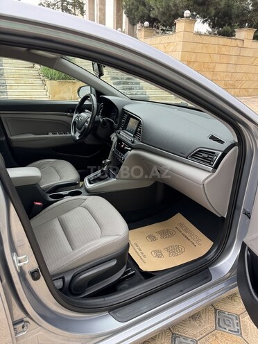 Hyundai Elantra 2017, 104,000 km - 2.0 l - Gəncə